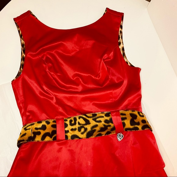 Dress - Picture 2 of 5